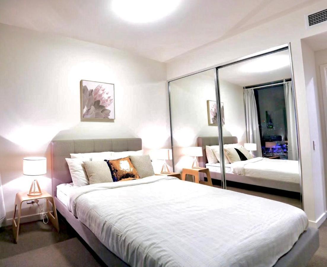 Lucid Apartment South Brisbane Exterior photo